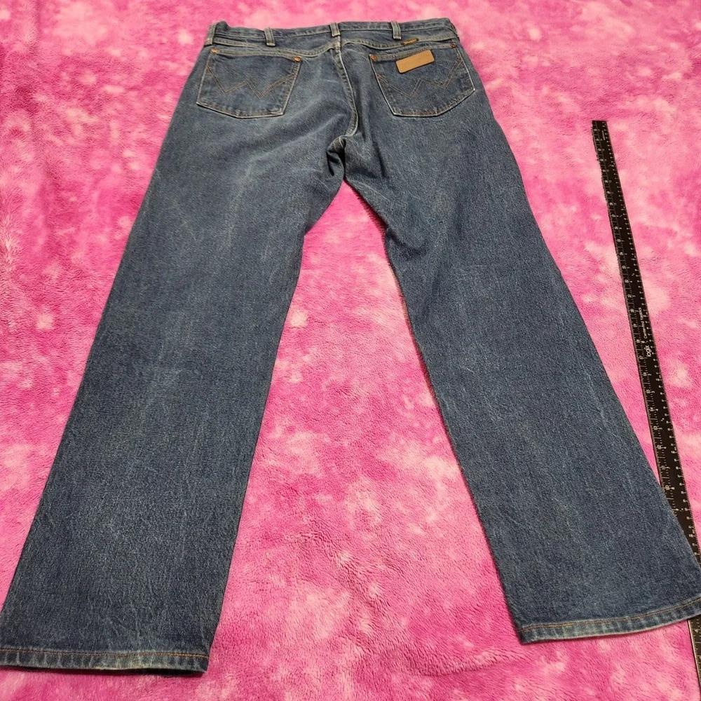 Vintage Wrangler 13MWZ Cowboy Cut Jeans Men's 38x31 USA‎ Made Denim
